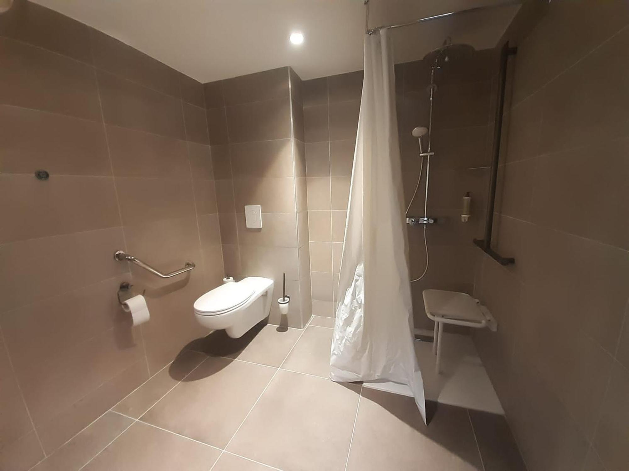 Hotel L'escale Marine, The Originals Relais Crozon
